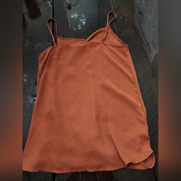#028 The Limited rustic burnt orange Tank in size XS - Picture 7 of 7